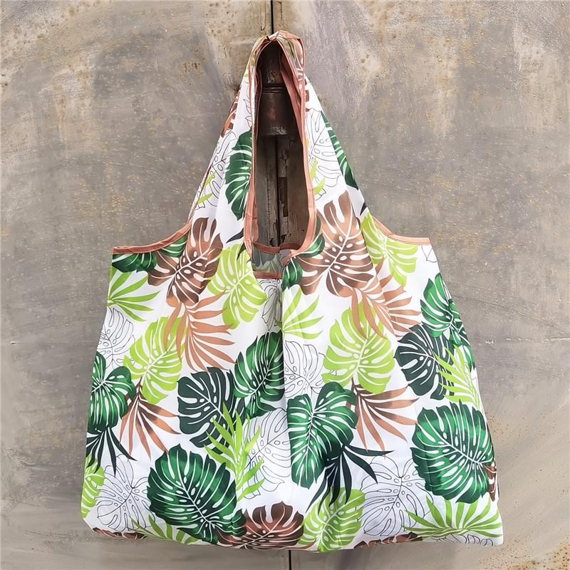 Водонепроницаемая экологичная складная сумка-тоут большой вместимости для покупок
Водонепроницаемая экологичная складная сумка-тоут большой вместимости для покупок