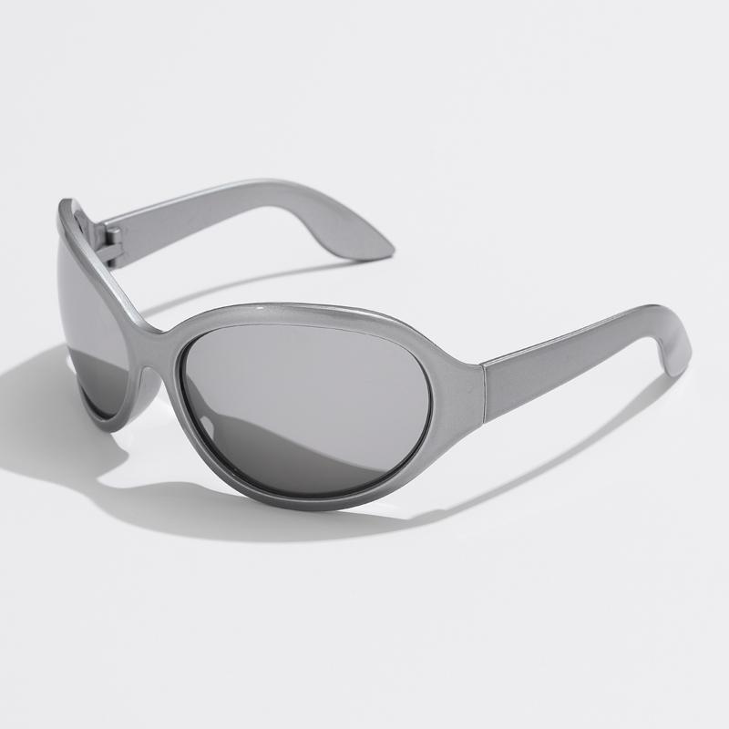 Motorcycle Fashion Brand Y2K Punk Sunglasses Goggle New Women Men Oval Sports Sun Glasses Female Oversized Driving Goggles
Motorcycle Fashion Brand Y2K Punk Sunglasses Goggle New Women Men Oval Sports Sun Glasses Female Oversized Driving Goggles