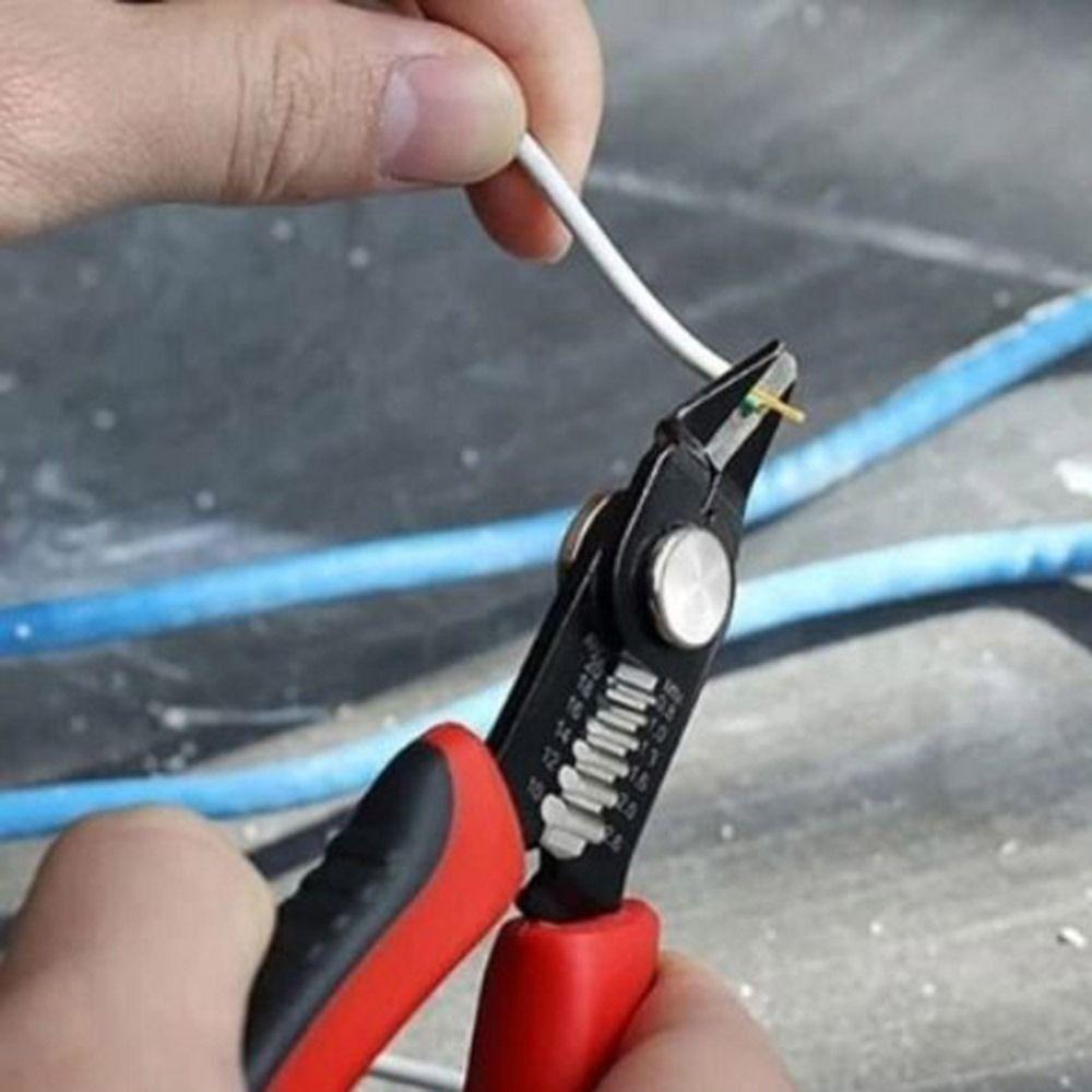 with Comfortable Grip Wire Cutting Pliers High Carbon Steel Electrician s Pliers Home Workshop Use червоний
with Comfortable Grip Wire Cutting Pliers High Carbon Steel Electrician s Pliers Home Workshop Use червоний