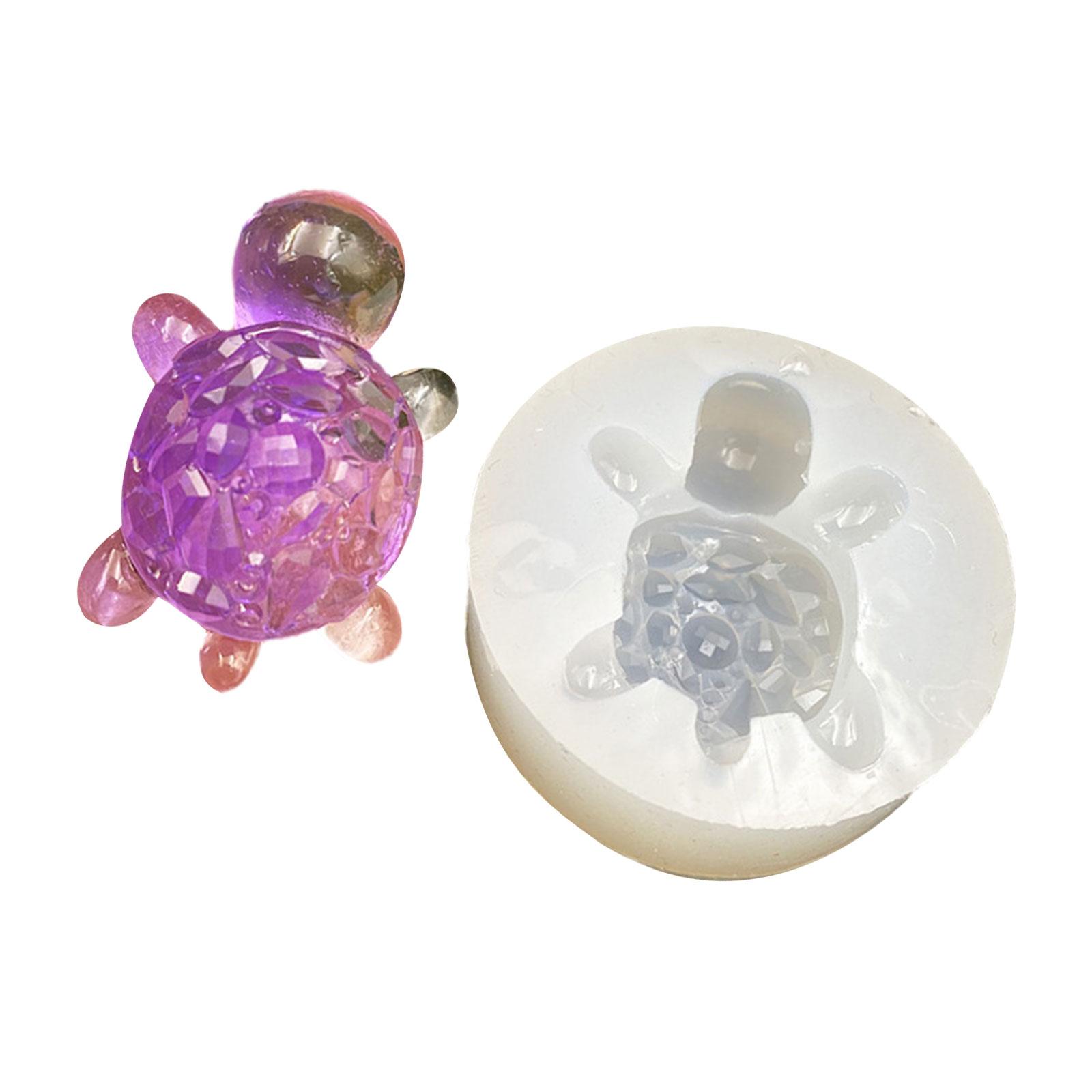 Силиконовая форма для изготовления алмазной черепахи, надежная силиконовая декоративная форма для домашнего изготовления аксессуаров и подарков в виде черепахи T3
Силиконовая форма для изготовления алмазной черепахи, надежная силиконовая декоративная форма для домашнего изготовления аксессуаров и подарков в виде черепахи T3