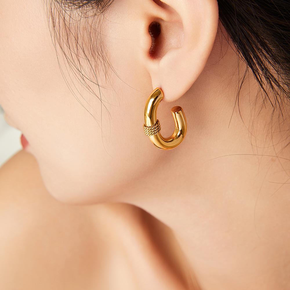 Vintage Stainless Steel Drop Earrings For Women Gold Plated Twisted J Shape Dangle Earrings Waterproof Wedding Female Zircon
Vintage Stainless Steel Drop Earrings For Women Gold Plated Twisted J Shape Dangle Earrings Waterproof Wedding Female Zircon