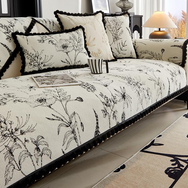 Легкая роскошная подушка для дивана, новая универсальная подушка из синели с прямыми рядами, нескользящая ткань для чехла на диван 70*120cm
Легкая роскошная подушка для дивана, новая универсальная подушка из синели с прямыми рядами, нескользящая ткань для чехла на диван 70*120cm