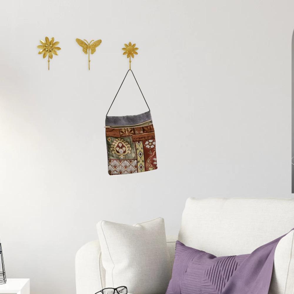 2Pcs Waterproof Flower Wall-mounted Hooks Moisture-proof Golden Wall Hanging Ornaments Wall Style C
2Pcs Waterproof Flower Wall-mounted Hooks Moisture-proof Golden Wall Hanging Ornaments Wall Style C