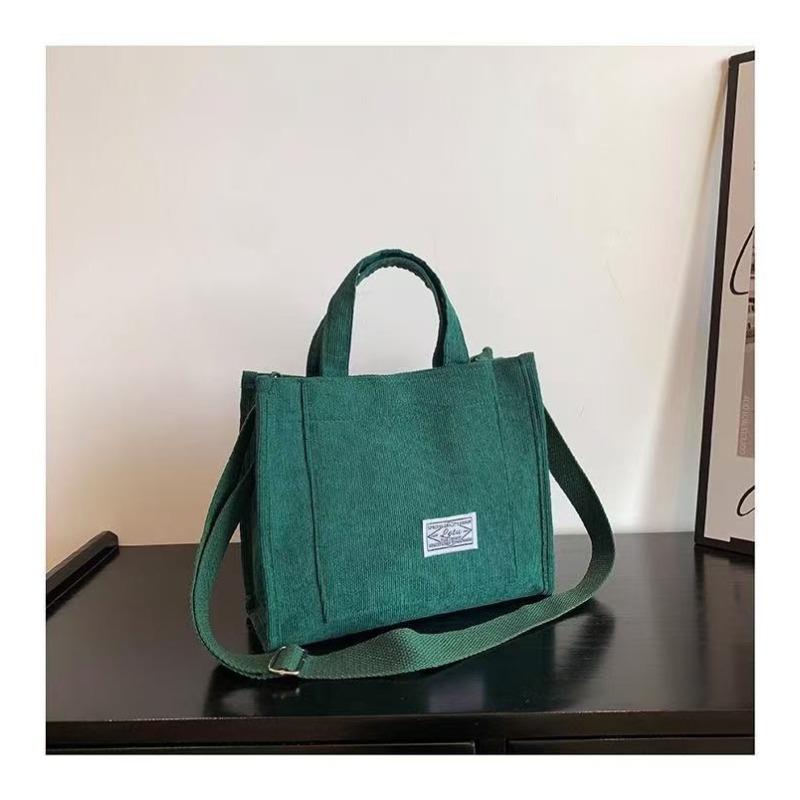 Corduroy new small square bag fashionable women s bag trendy handbag one shoulder diagonal cross bag crossbody зелений
Corduroy new small square bag fashionable women s bag trendy handbag one shoulder diagonal cross bag crossbody зелений