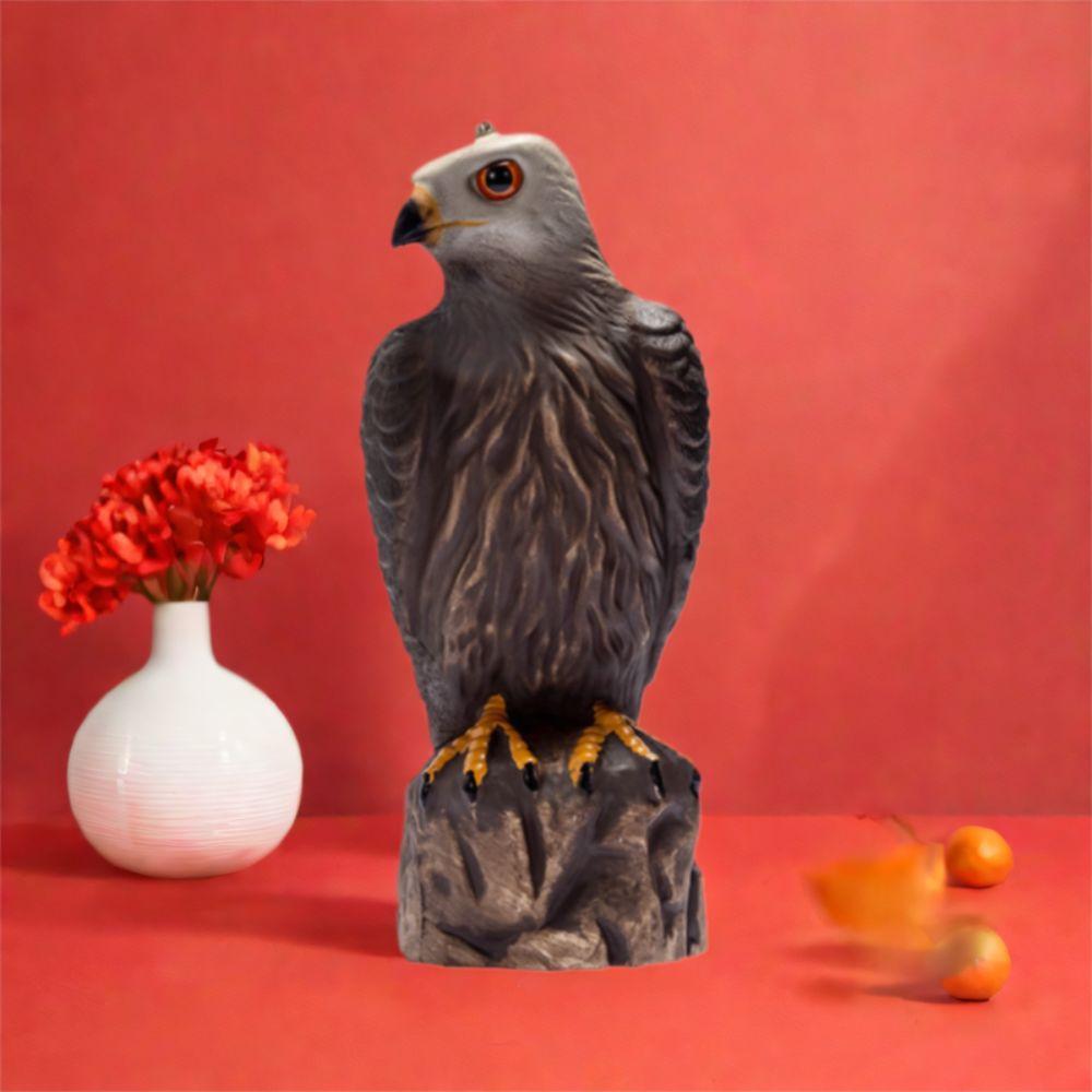 Lifelike Eagle Repellents Statue Waterproof Birds Decoy Hawk Garden Eagle Statue Home Garden Decor коричневий
Lifelike Eagle Repellents Statue Waterproof Birds Decoy Hawk Garden Eagle Statue Home Garden Decor коричневий