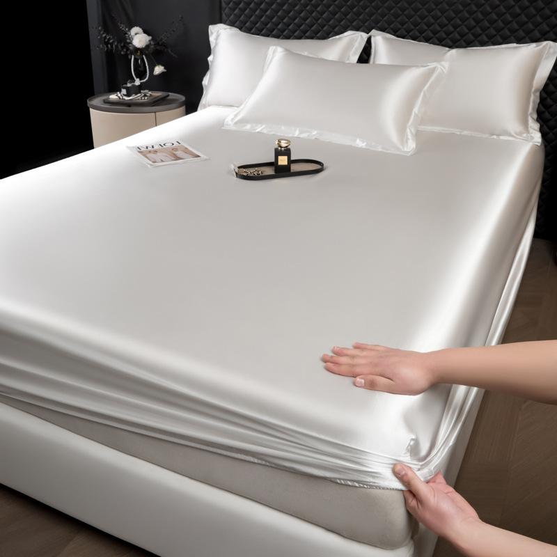 Solid Color Satin Fitted Sheet Rayon Mattress Cover with Elastic Band Bed Sheet for Bedding 1 Fitted Sheet+2Pcs Pillowcase 120x200cm
Solid Color Satin Fitted Sheet Rayon Mattress Cover with Elastic Band Bed Sheet for Bedding 1 Fitted Sheet+2Pcs Pillowcase 120x200cm