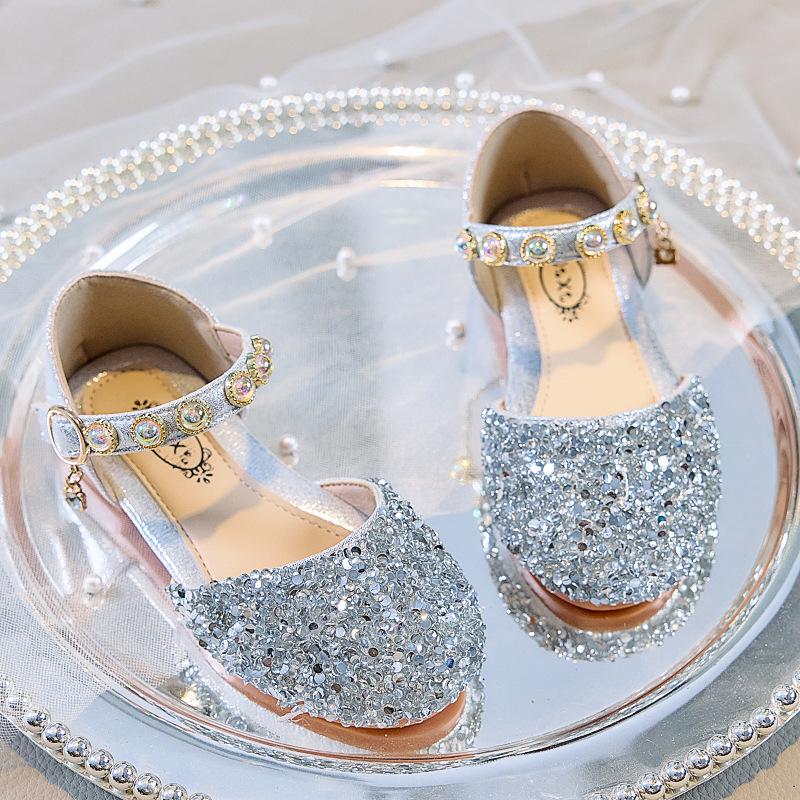 2025 Girls Summer Princess Sandals - Soft Sole, Shiny, Ideal for Stage Performances 21
2025 Girls Summer Princess Sandals - Soft Sole, Shiny, Ideal for Stage Performances 21
