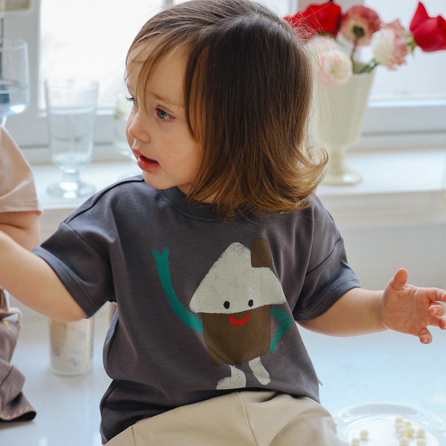 Boys and Girls Short Sleeve T-Shirt Summer Baby Top 2026 Children s Half Sleeve Korean Edition Printed Cartoon Cotton Crew Neck 140cm
Boys and Girls Short Sleeve T-Shirt Summer Baby Top 2026 Children s Half Sleeve Korean Edition Printed Cartoon Cotton Crew Neck 140cm