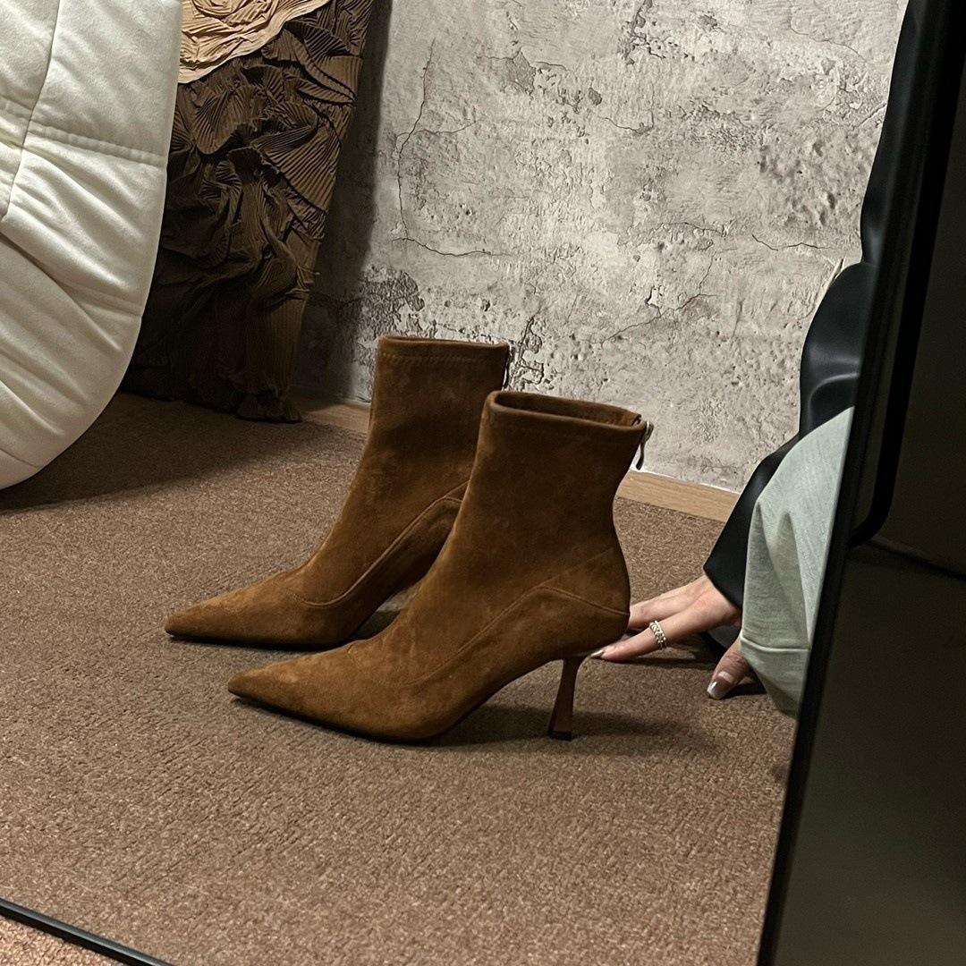 New French pointed thin boots versatile high heel rear zipper suede fashion boots 42 жовтий
New French pointed thin boots versatile high heel rear zipper suede fashion boots 42 жовтий