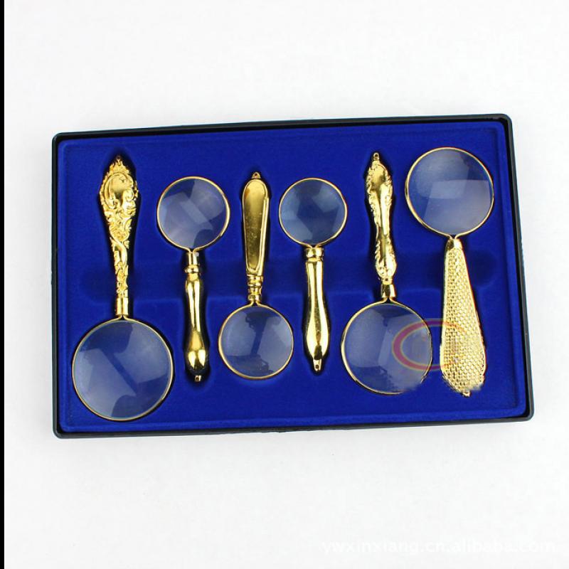 Hand-Held Magnifying Glass, High-Grade Gift Premium Magnifying Glass 6 Packs of Different Sizes and Different Multiples срібний
Hand-Held Magnifying Glass, High-Grade Gift Premium Magnifying Glass 6 Packs of Different Sizes and Different Multiples срібний