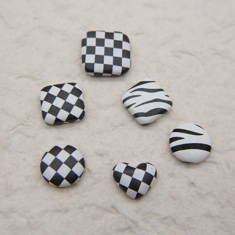 Black & White Checkered Fabric Covered Buttons & Leather Houndstooth Leopard Print Stud Earring Materials
Black & White Checkered Fabric Covered Buttons & Leather Houndstooth Leopard Print Stud Earring Materials