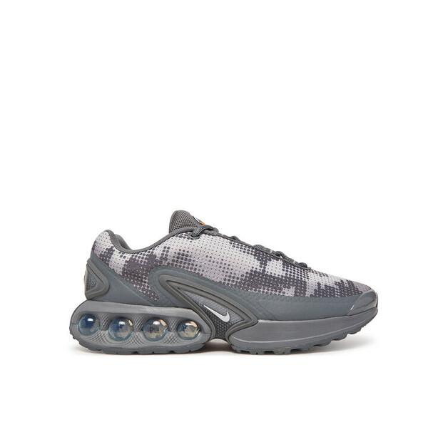 Кроссовки Nike Air Max Dn EU 45
Кроссовки Nike Air Max Dn EU 45
