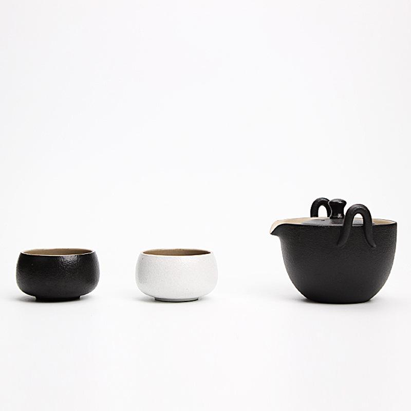 Boutique Stone Glaze Hand-grasp Pot Tea Set Handmade Tea Ceremony Set Household 1 Pot And 2 Cups Set Cafes Supplies Craft Gifts
Boutique Stone Glaze Hand-grasp Pot Tea Set Handmade Tea Ceremony Set Household 1 Pot And 2 Cups Set Cafes Supplies Craft Gifts