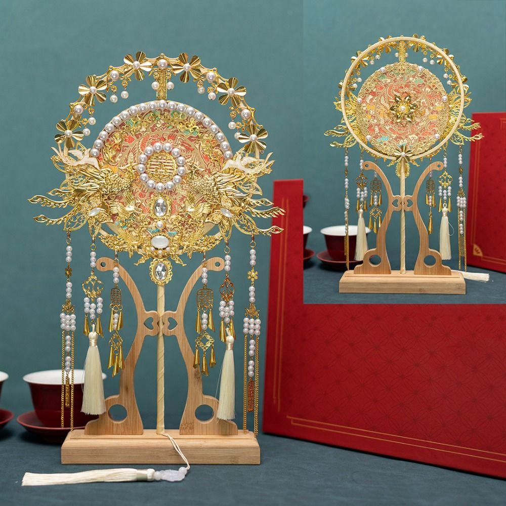 Phoenix Pattern Face Cover Fan Chinese Style Decorative Fan Hanfu Fan Dance Performance золотой
Phoenix Pattern Face Cover Fan Chinese Style Decorative Fan Hanfu Fan Dance Performance золотой