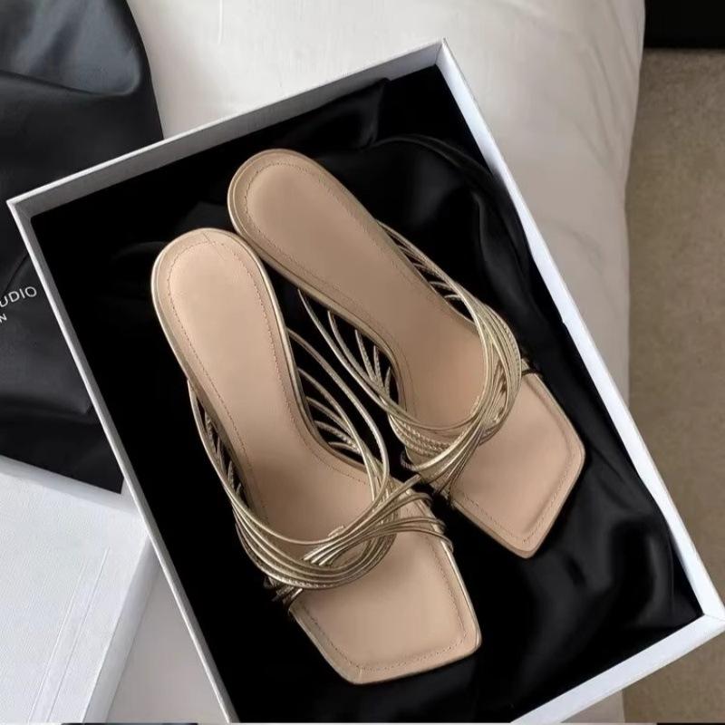 Позолоченная Муза~ Носите тонкие каблуки босоножки с открытым носком красивый вырез мужские квадратный носок крест на высоком каблуке крутые шлепанцы женские 40 золотой
Позолоченная Муза~ Носите тонкие каблуки босоножки с открытым носком красивый вырез мужские квадратный носок крест на высоком каблуке крутые шлепанцы женские 40 золотой