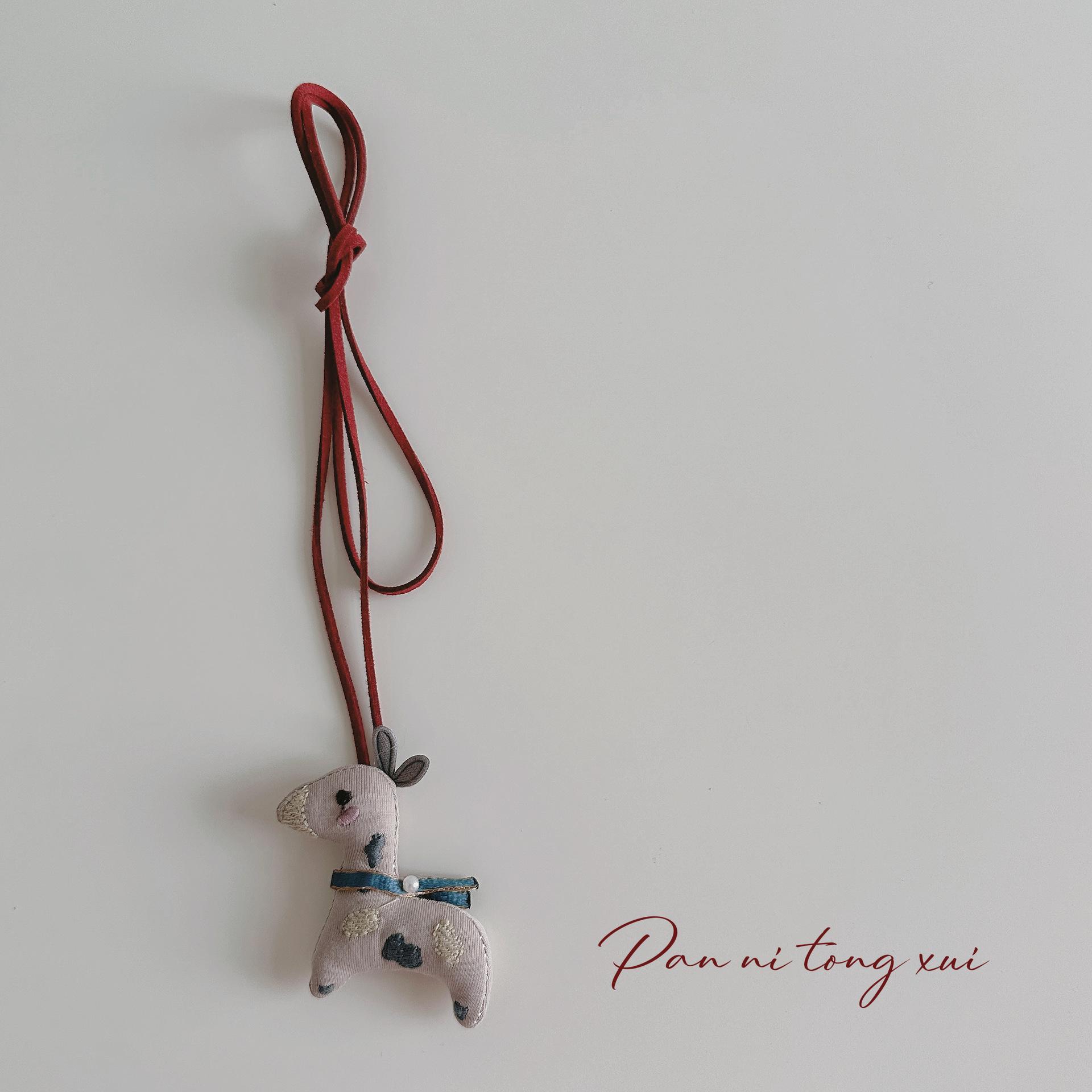 Детское милое ожерелье с подвеской в виде животного - мультяшный кролик и медведь
Детское милое ожерелье с подвеской в виде животного - мультяшный кролик и медведь