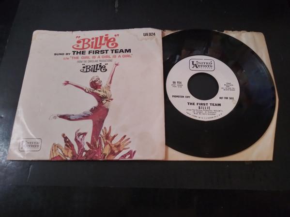 7inch Record FIRST TEAM - Billie / The Girl Is A Girl Is A Gi UA924PROMOM United Artists 1965 US Rock Used
7inch Record FIRST TEAM - Billie / The Girl Is A Girl Is A Gi UA924PROMOM United Artists 1965 US Rock Used