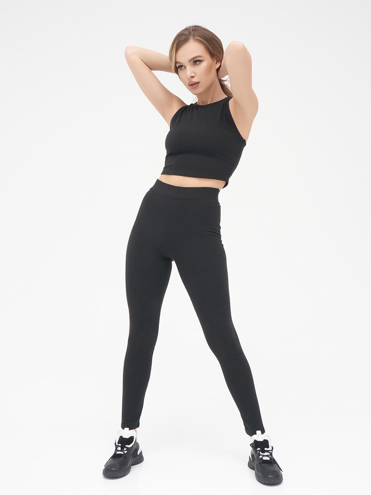 Трикотажний костюм із топом без рукавів ISSA Plus S чорний
Трикотажний костюм із топом без рукавів ISSA Plus S чорний