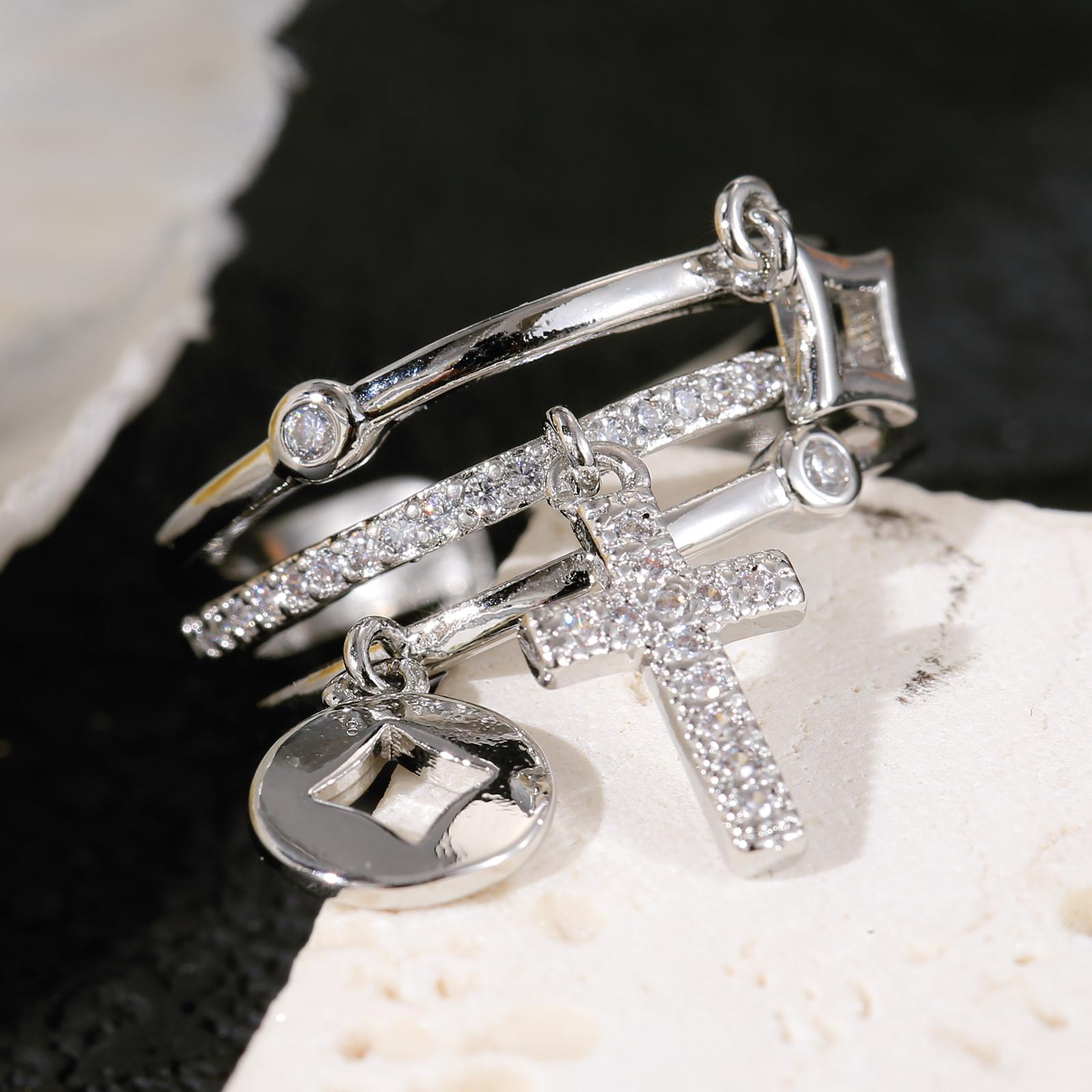 Silvery & Golden Open Adjustable Ring with Cross & Coin Charms and Synthetic Zircon for Women Trendy Statement Jewelry Gift resizable срібний
Silvery & Golden Open Adjustable Ring with Cross & Coin Charms and Synthetic Zircon for Women Trendy Statement Jewelry Gift resizable срібний