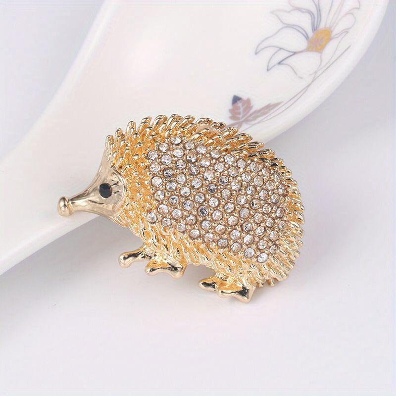 Ladies Creative Hedgehog Brooch Fashion Rhinestone Animal Corsage Banquet Party Dress Suit Coat Cardigan Vintage Brooch Pin
Ladies Creative Hedgehog Brooch Fashion Rhinestone Animal Corsage Banquet Party Dress Suit Coat Cardigan Vintage Brooch Pin