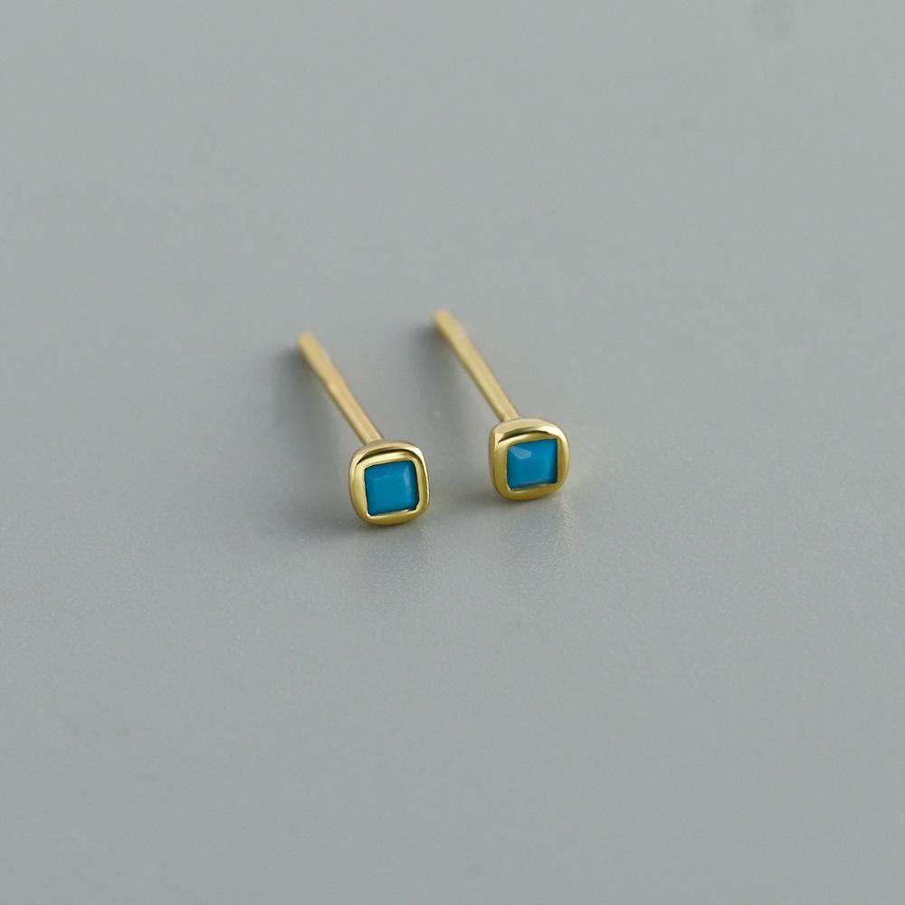 INZATT Real 925 Silver Square Zircon Mini Stud Earrings For Women Classic Fine Jewelry Light luxury Accessories
INZATT Real 925 Silver Square Zircon Mini Stud Earrings For Women Classic Fine Jewelry Light luxury Accessories