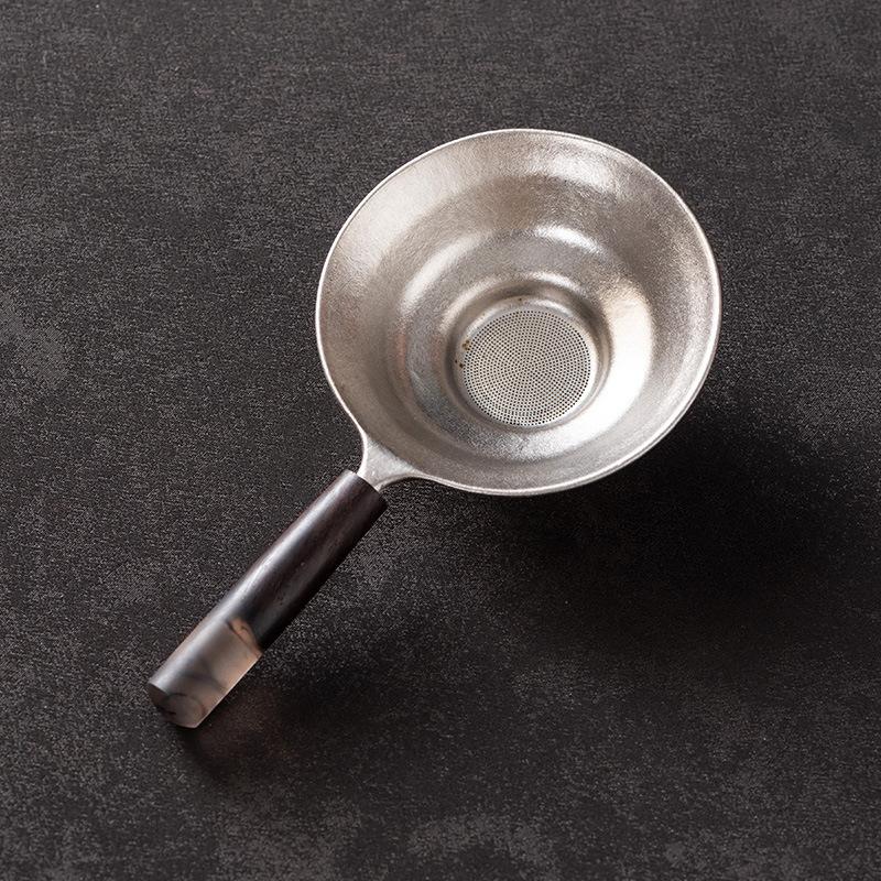Pure Titanium Tea Strainer with Thousands of Holes Integrated Tea Filter Ultra-fine Tea Leaf and Fair Cup Filter
Pure Titanium Tea Strainer with Thousands of Holes Integrated Tea Filter Ultra-fine Tea Leaf and Fair Cup Filter