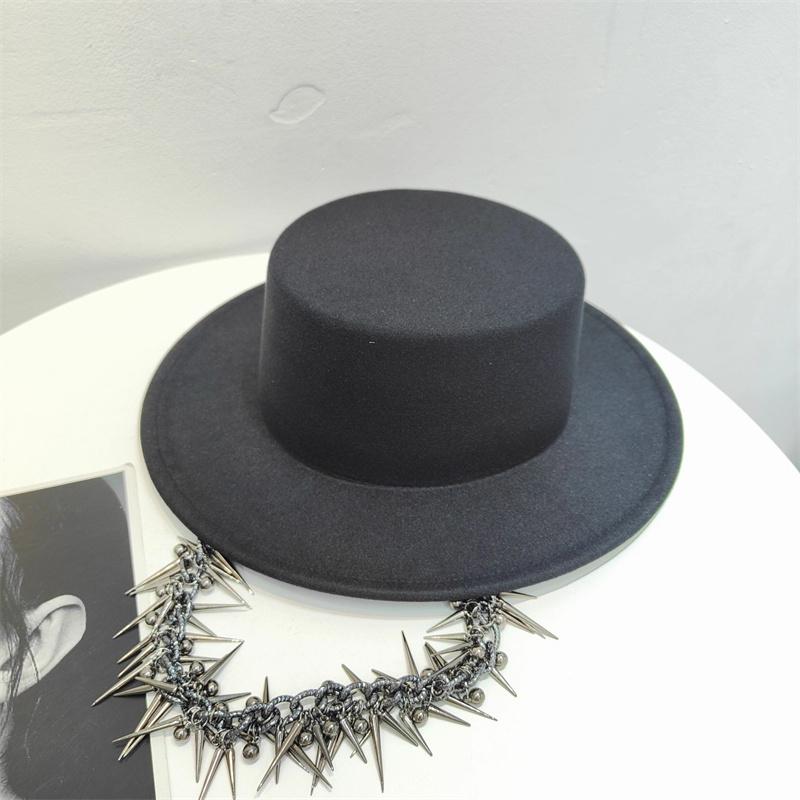 202511-shi ins chic autumn polyesterv cool girl Metal Chain street fashion fedoras cap men women formal panama hat head size 57cm чорний
202511-shi ins chic autumn polyesterv cool girl Metal Chain street fashion fedoras cap men women formal panama hat head size 57cm чорний