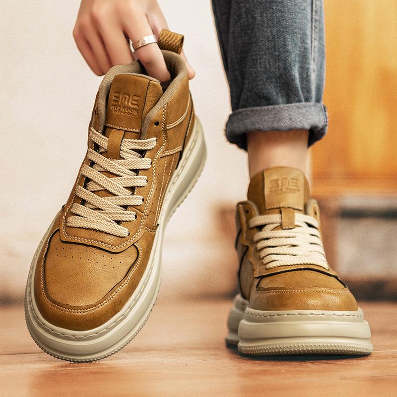 High-top men s trendy shoes versatile British style men s thick-soled high-end Martin boots casual sports non-slip leather board shoes 44
High-top men s trendy shoes versatile British style men s thick-soled high-end Martin boots casual sports non-slip leather board shoes 44