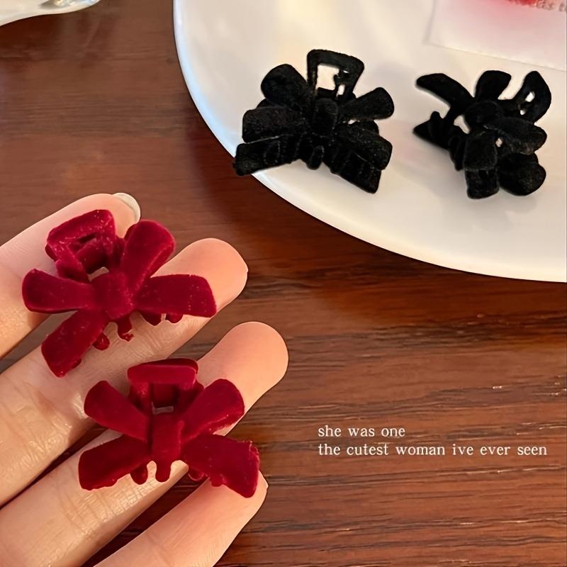 2PCS/Set Black Red Velvet Butterfly Hairpin Popular Fashion Small Hair Clip Headwear
2PCS/Set Black Red Velvet Butterfly Hairpin Popular Fashion Small Hair Clip Headwear