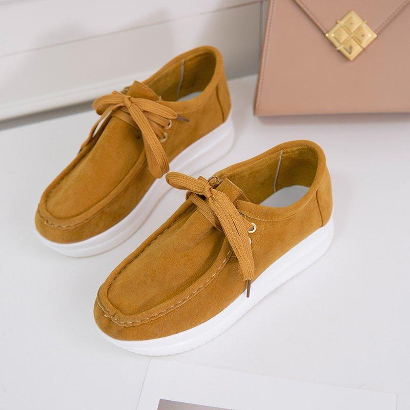 Spring large size lace-up thick-soled European and American casual sports shoes 35 жёлтый
Spring large size lace-up thick-soled European and American casual sports shoes 35 жёлтый