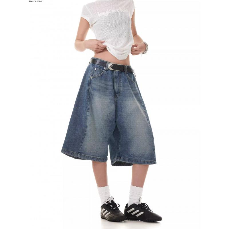 2025 Unisex American Retro Gradient Denim Shorts: Versatile High Street Summer Capris. Small
2025 Unisex American Retro Gradient Denim Shorts: Versatile High Street Summer Capris. Small