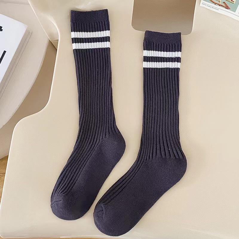Осенние теплые детские гольфы длиной до колена из чистого хлопка, черно-белые полосатые носки для мальчиков и девочек в студенческом стиле XL