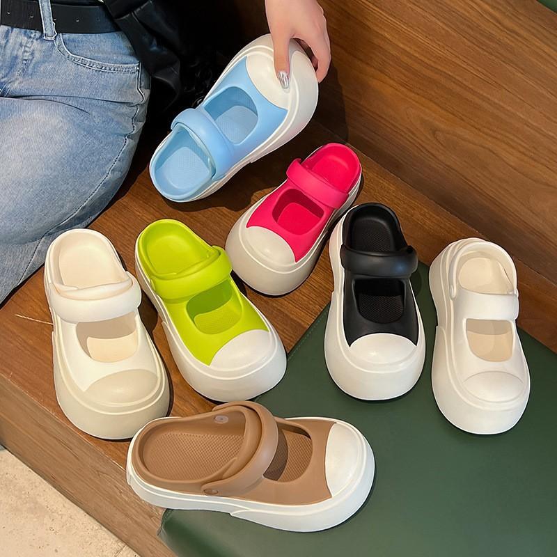 Mary Jane hole shoes women s summer hot sale new outdoor cool slippers fashion two wear paint contrasting slippers 39-40
Mary Jane hole shoes women s summer hot sale new outdoor cool slippers fashion two wear paint contrasting slippers 39-40
