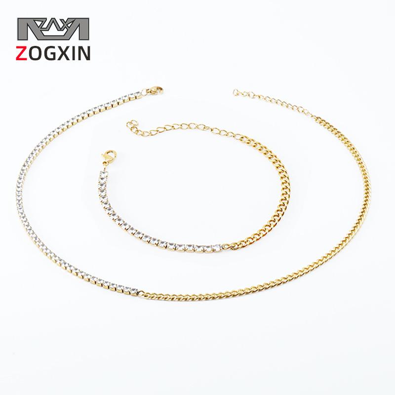 18K Gold-Plated Stainless Steel Cuban Chain Necklace & Bracelet Set for Women with Diamond Accents
18K Gold-Plated Stainless Steel Cuban Chain Necklace & Bracelet Set for Women with Diamond Accents