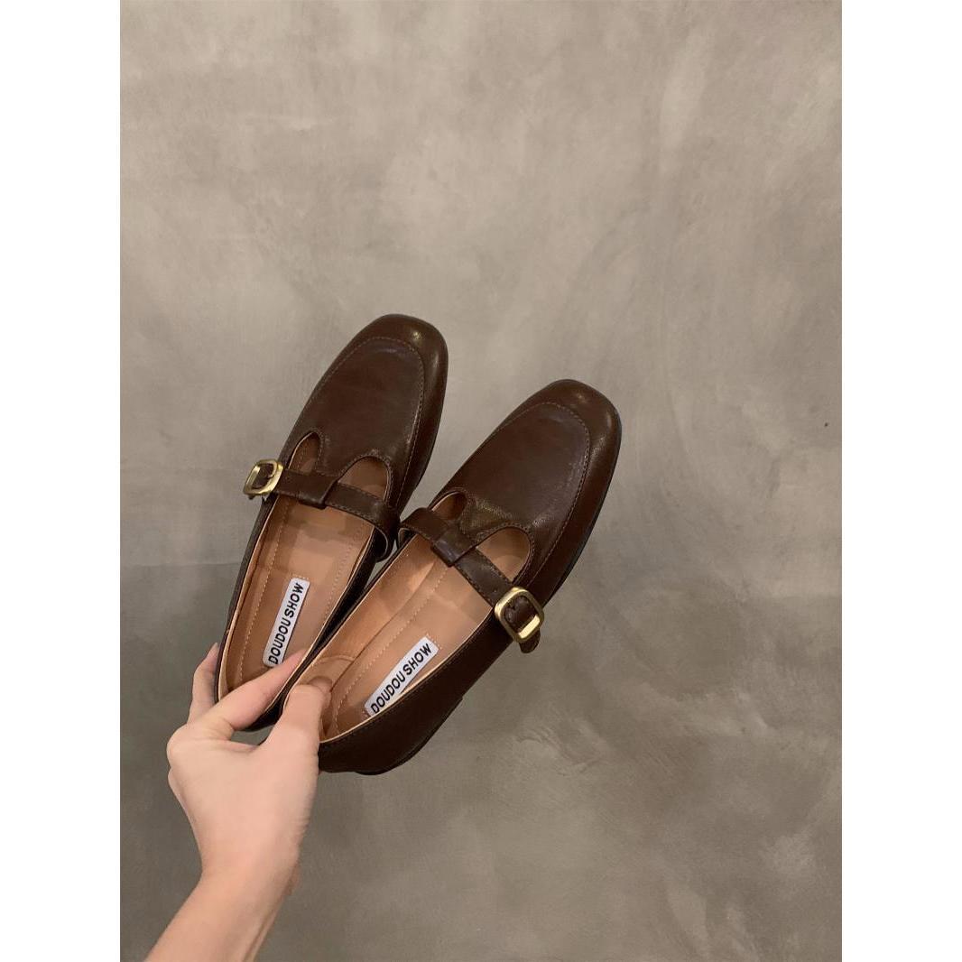 Плоские туфли с квадратным носком в британском стиле, женские туфли из кожи, новые весенне-осенние черные туфли-одиночки 2025 года, французские туфли Мэри Джейн 40 коричневый
Плоские туфли с квадратным носком в британском стиле, женские туфли из кожи, новые весенне-осенние черные туфли-одиночки 2025 года, французские туфли Мэри Джейн 40 коричневый