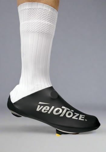 Velotose Aero Shoe Covers, Black and White, Size M (approx. 25cm - 26.5cm)
Velotose Aero Shoe Covers, Black and White, Size M (approx. 25cm - 26.5cm)