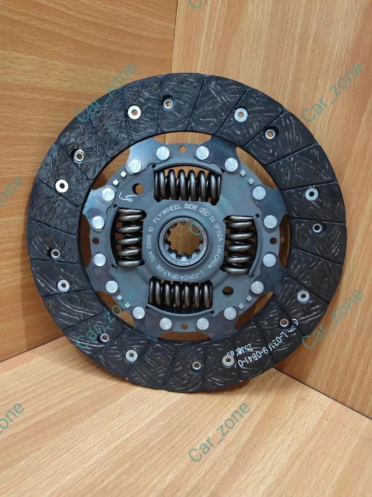 Clutch Disc For Mahindra Scorpio 2.5 Nef 0801BA0361N
Clutch Disc For Mahindra Scorpio 2.5 Nef 0801BA0361N
