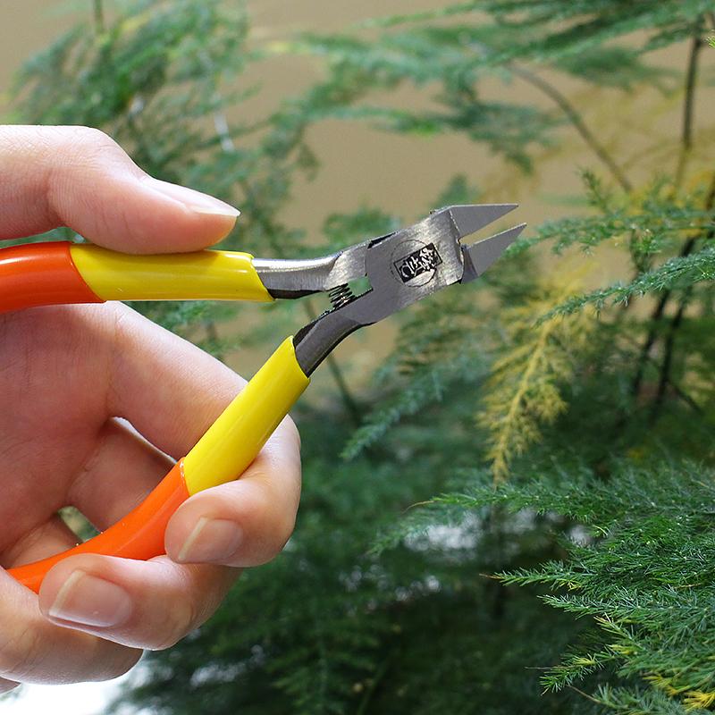 Fengmang Carbon Steel Precision Sharp Cutter Pliers Puzzles Model Toy Assembly Cutting Tools Multi Professional Diagonal Plier
Fengmang Carbon Steel Precision Sharp Cutter Pliers Puzzles Model Toy Assembly Cutting Tools Multi Professional Diagonal Plier