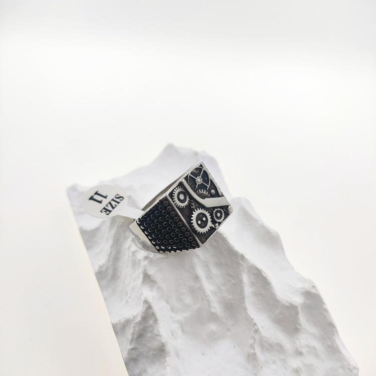 Серебряное кольцо S925 пробы, креативное ретро-индивидуальное модное спиральное щитовое мужское кольцо, ювелирные изделия 6
Серебряное кольцо S925 пробы, креативное ретро-индивидуальное модное спиральное щитовое мужское кольцо, ювелирные изделия 6