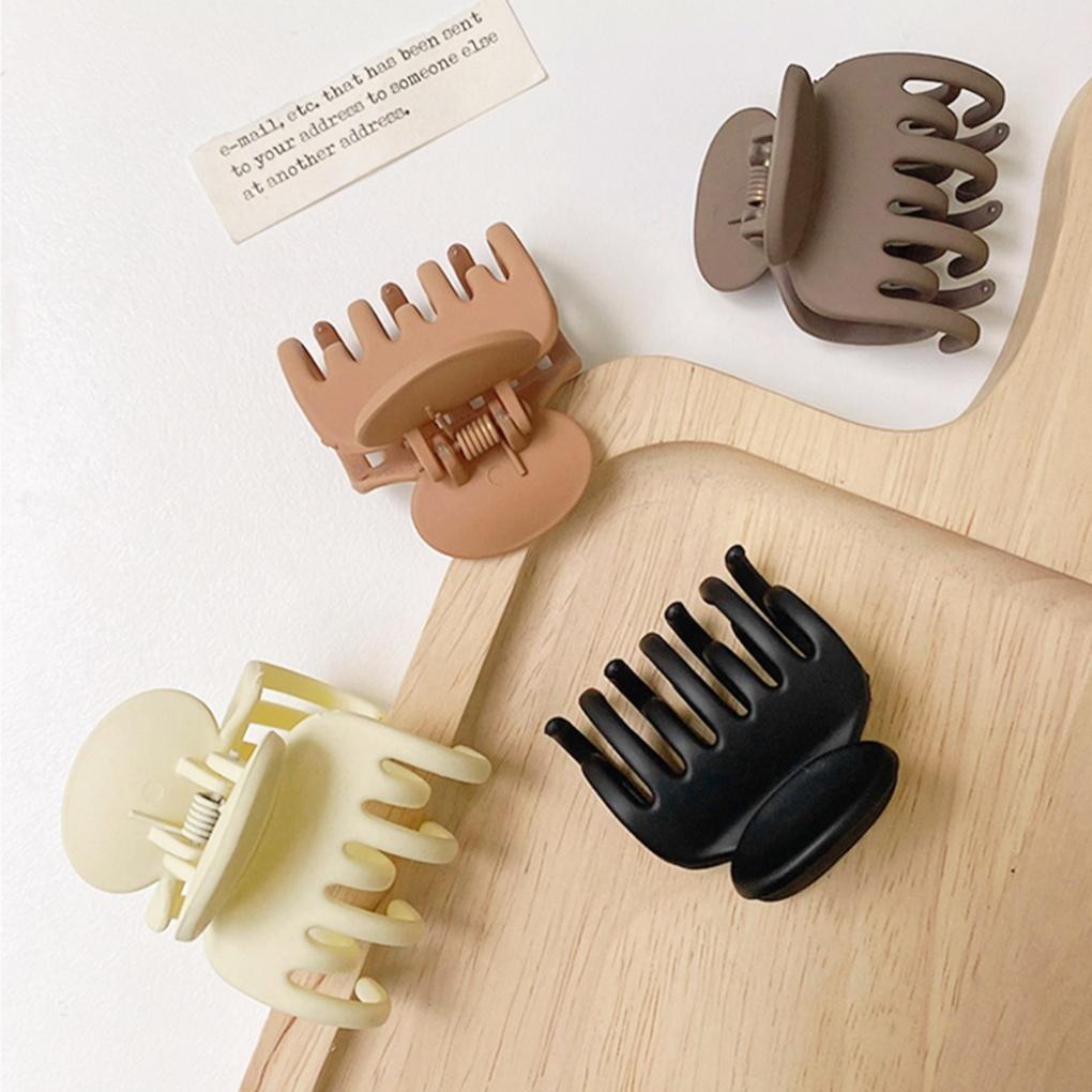 Modern High Ponytail Matte Hair Clip 4p 4p evenly (excluding out of stock)
Modern High Ponytail Matte Hair Clip 4p 4p evenly (excluding out of stock)