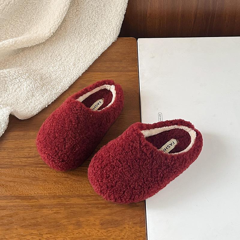 Children s plush and thickened slippers, new autumn and winter solid color parent-child cotton slippers for boys and girls 26-30Code one hand5Double вина червоного кольору
Children s plush and thickened slippers, new autumn and winter solid color parent-child cotton slippers for boys and girls 26-30Code one hand5Double вина червоного кольору