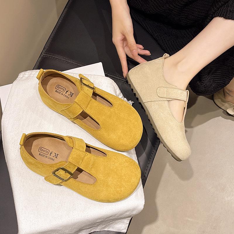 Women s shoes flat bottom round head shallow mouth casual shoes summer low heel one word buckle belt soft sole Mary Jane shoes women 35
Women s shoes flat bottom round head shallow mouth casual shoes summer low heel one word buckle belt soft sole Mary Jane shoes women 35