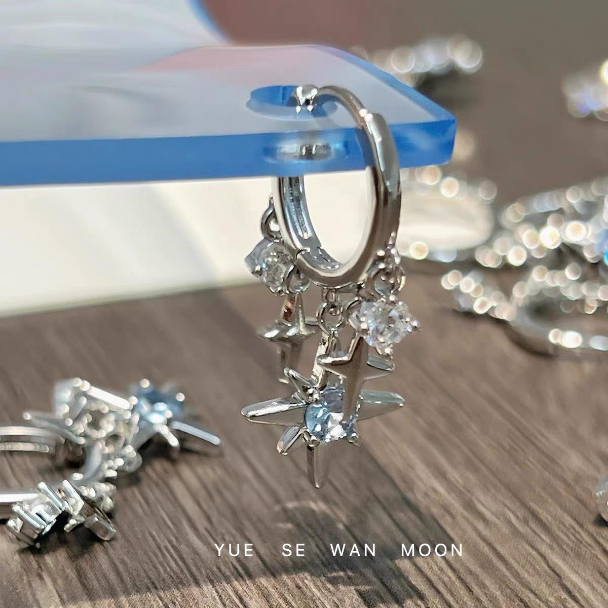 Exquisite Blue Zircon Star Tassel Ear Cuff Earrings
Exquisite Blue Zircon Star Tassel Ear Cuff Earrings