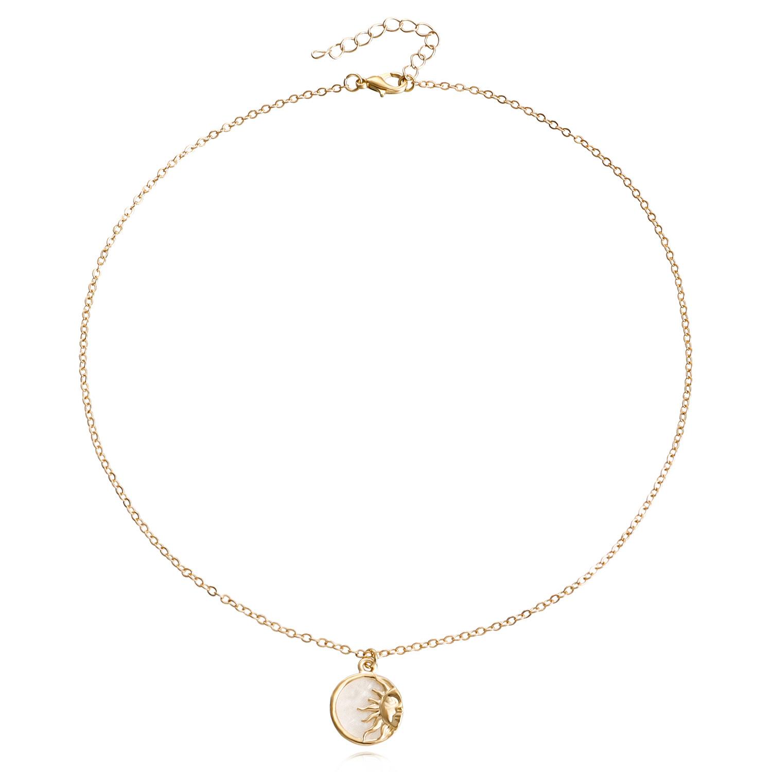 European and American jewelry fashion half sun high-end fritillary pendant necklace women s sweater chain light luxury versatile necklace золотой
European and American jewelry fashion half sun high-end fritillary pendant necklace women s sweater chain light luxury versatile necklace золотой