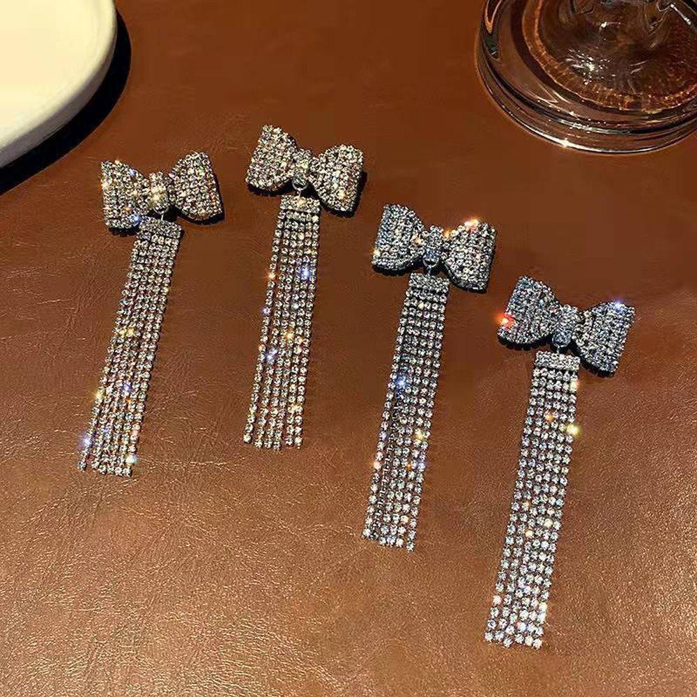 Long Tassel Ear Drop Women Drop Earrings Girl Exaggerated Earrings Korean Style Dangle Earrings
Long Tassel Ear Drop Women Drop Earrings Girl Exaggerated Earrings Korean Style Dangle Earrings