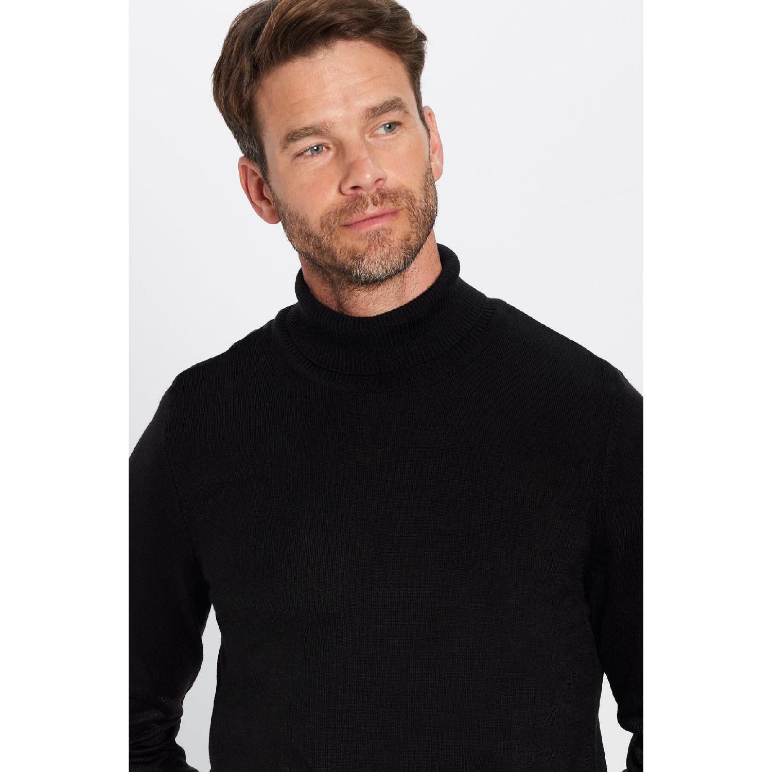 Men s Slim Fit Narrow Cut Soft Textured Anti-pilling Black Full Turtleneck Knitwear Sweater M чёрный
Men s Slim Fit Narrow Cut Soft Textured Anti-pilling Black Full Turtleneck Knitwear Sweater M чёрный