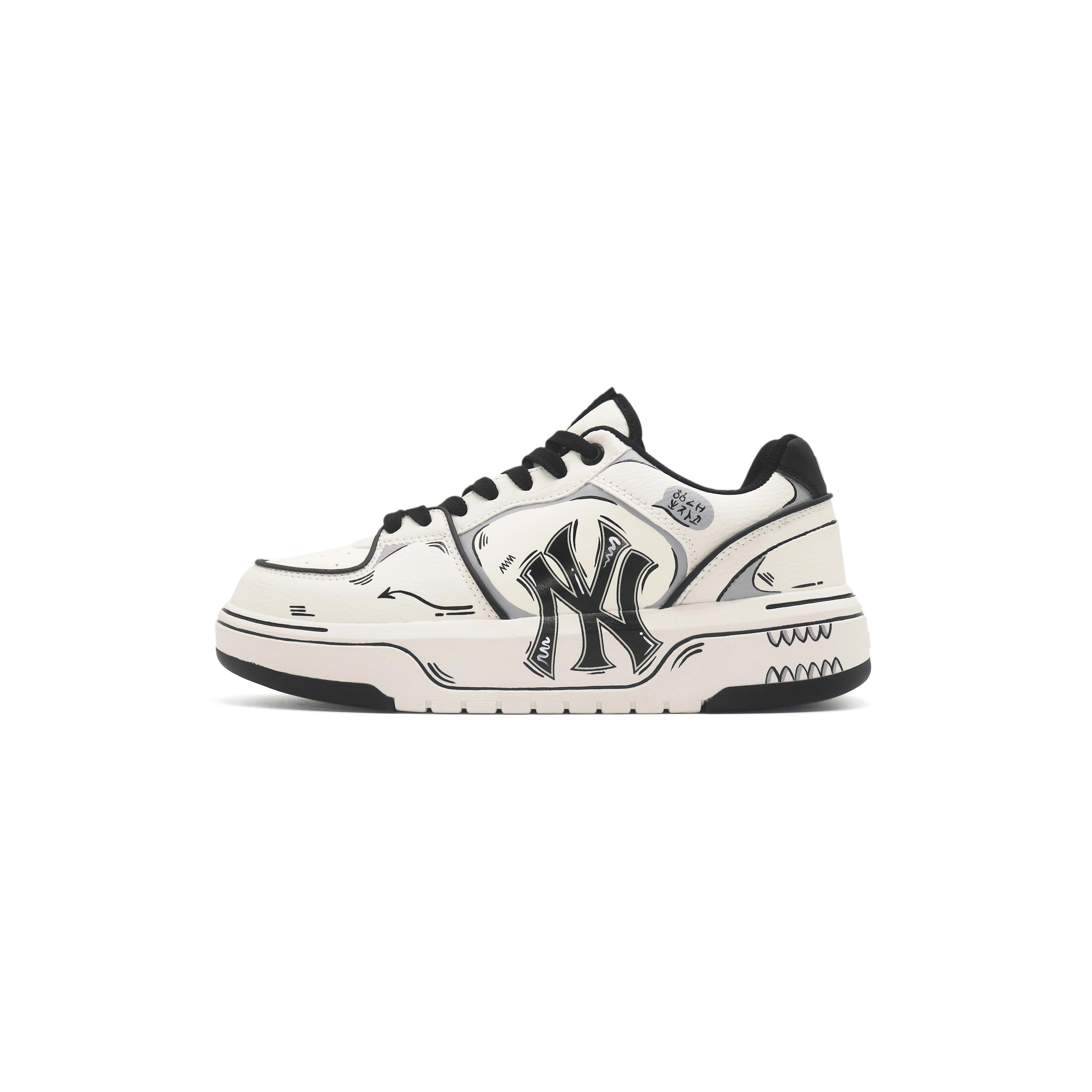 MLB Chunky Liner Abrasion Resistant Height Increasing Low top Skateboard Shoes Unisex Black White 3ASXCA12N-50WHS(Team1306-) 37.5
MLB Chunky Liner Abrasion Resistant Height Increasing Low top Skateboard Shoes Unisex Black White 3ASXCA12N-50WHS(Team1306-) 37.5