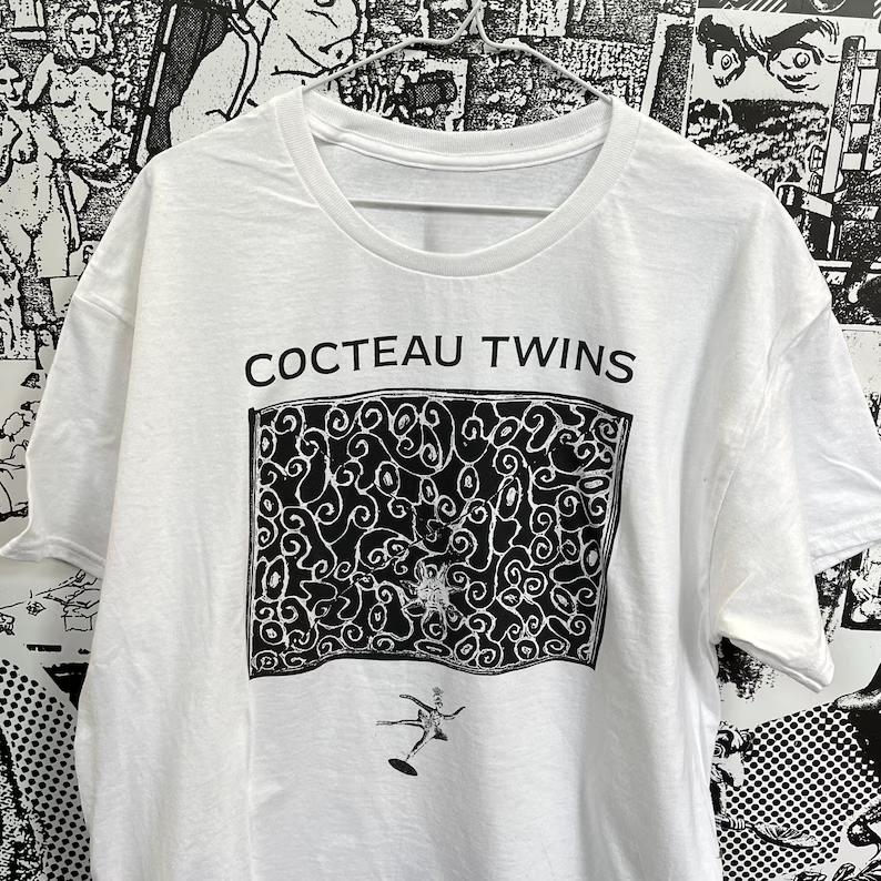 American Reprint 90s Cocteau Twins Shirt Band TShirt Summer New Vintage Mens and Womens Streetwear 2026 Hot Sale M
American Reprint 90s Cocteau Twins Shirt Band TShirt Summer New Vintage Mens and Womens Streetwear 2026 Hot Sale M