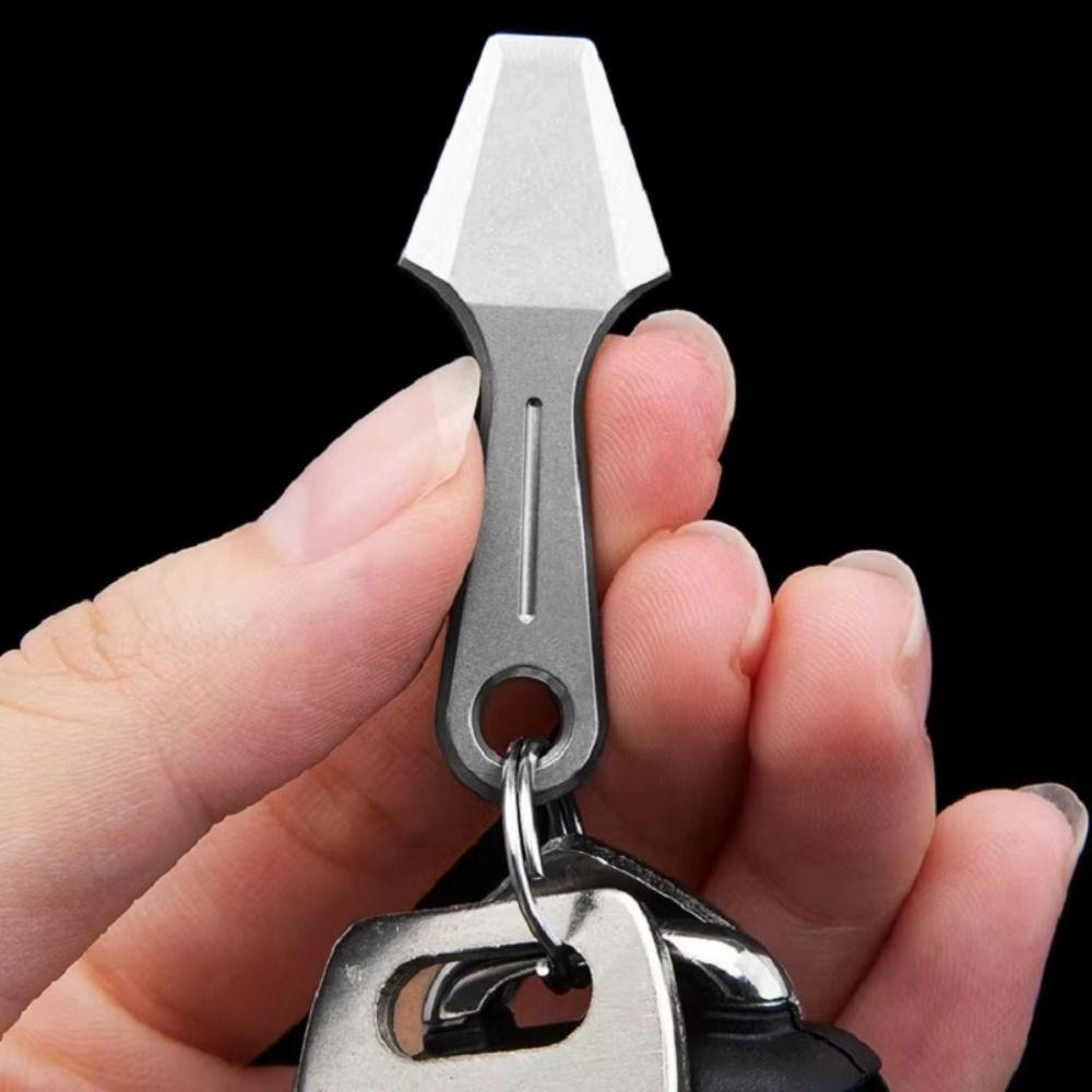 Titanium Zinc Zinc Alloy Bottle Opener Wear-resistant Small Tools Hexagon Wrench Keychain Pendant Portable сірий
Titanium Zinc Zinc Alloy Bottle Opener Wear-resistant Small Tools Hexagon Wrench Keychain Pendant Portable сірий