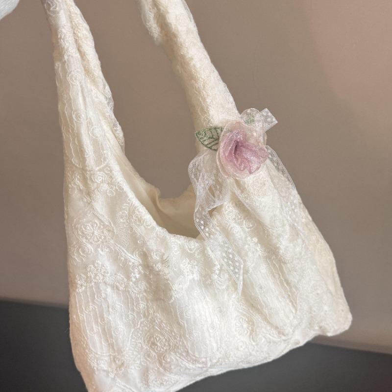 Spring and summer new small fresh lace flower canvas bag Korean gentle vacation wind large capacity shoulder tote bag белый
Spring and summer new small fresh lace flower canvas bag Korean gentle vacation wind large capacity shoulder tote bag белый